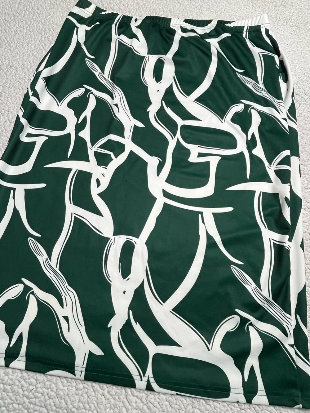 Women’s Dark Green & White Abstract Print Pencil Skirt - Picture 5 of 8
